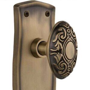 Nostalgic Hardware Prairie Plate Passage Victorian Door Knob in Antique Brass